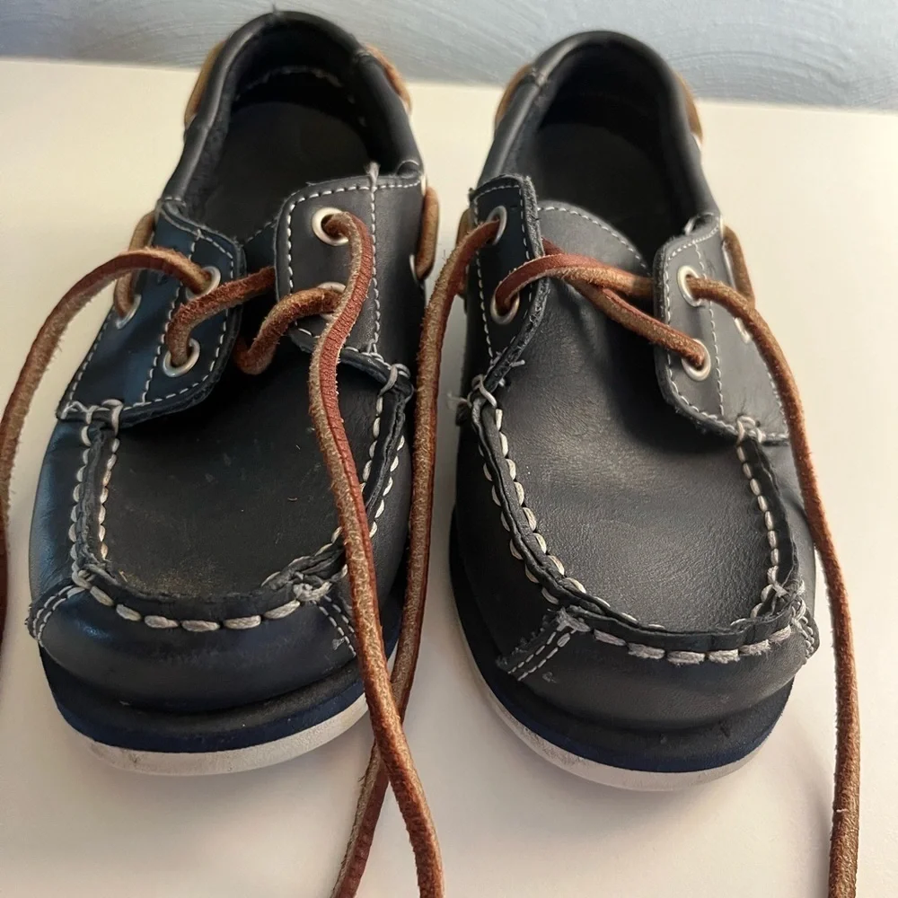 Timberland Blue Boat Shoes White Stitching & Brown Laces